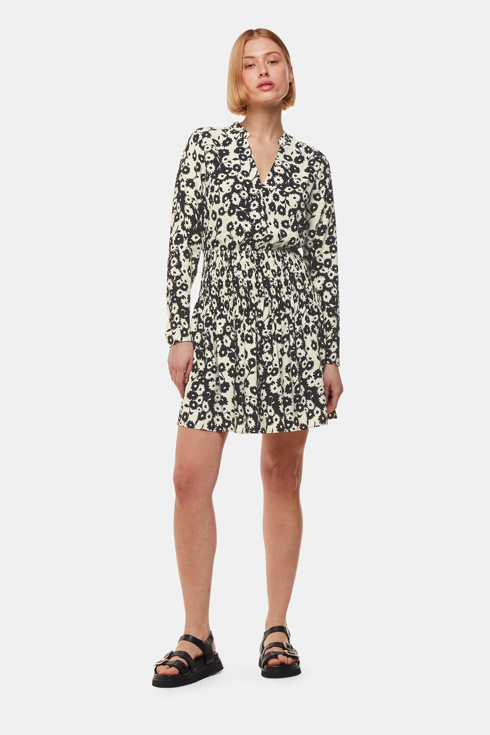Black Riley Floral Shirred Dress